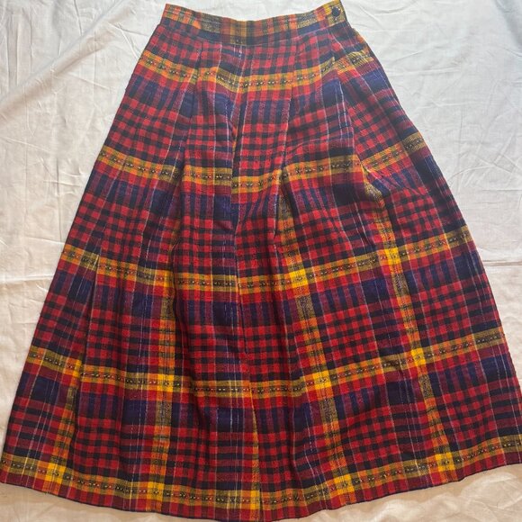 American Vintage Tan Jay Plaid Gaucho Pants, Size 6 - Picture 3 of 7